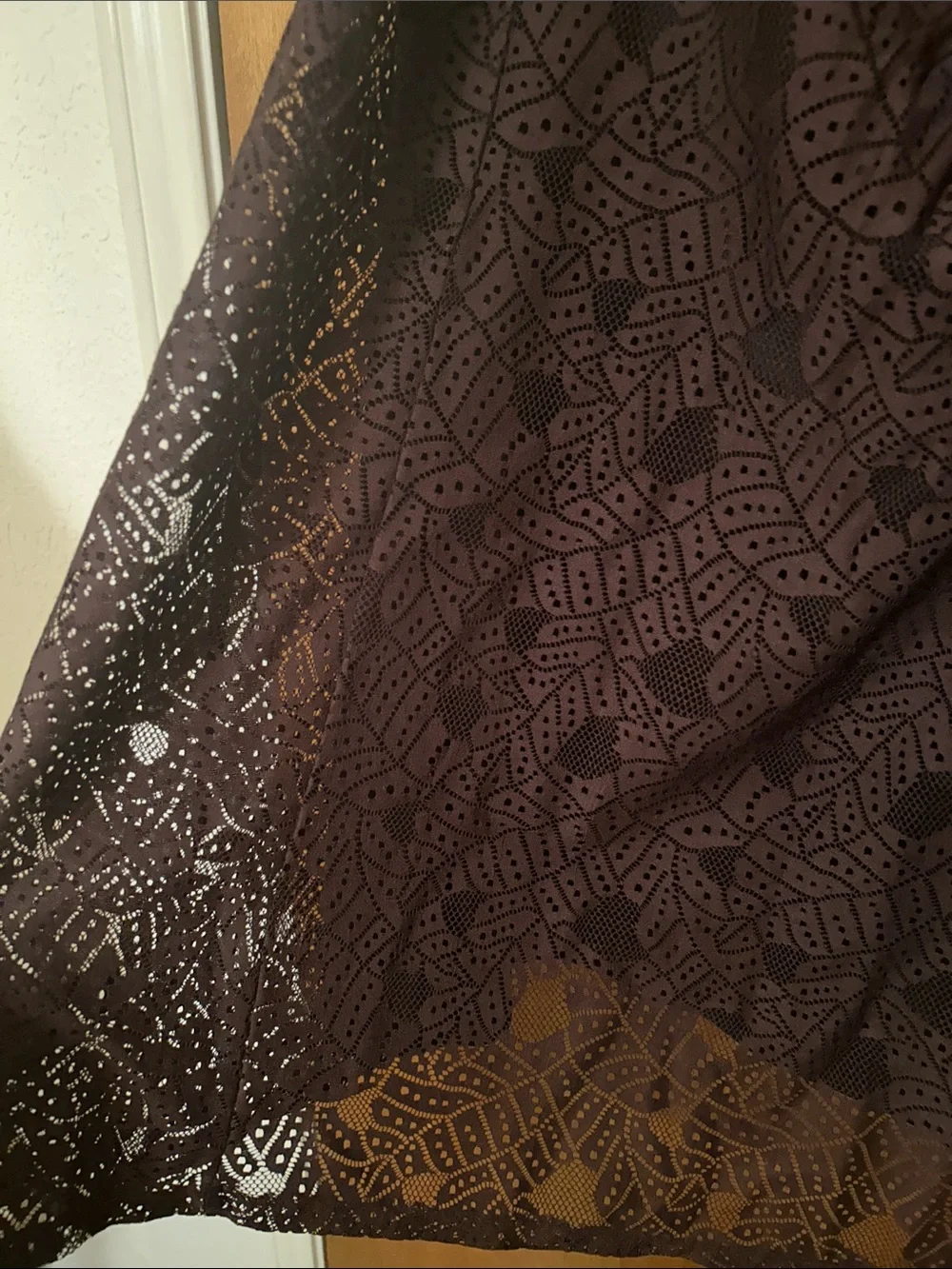 Women’s Dark brown Lace A-Line Skirt. 14
